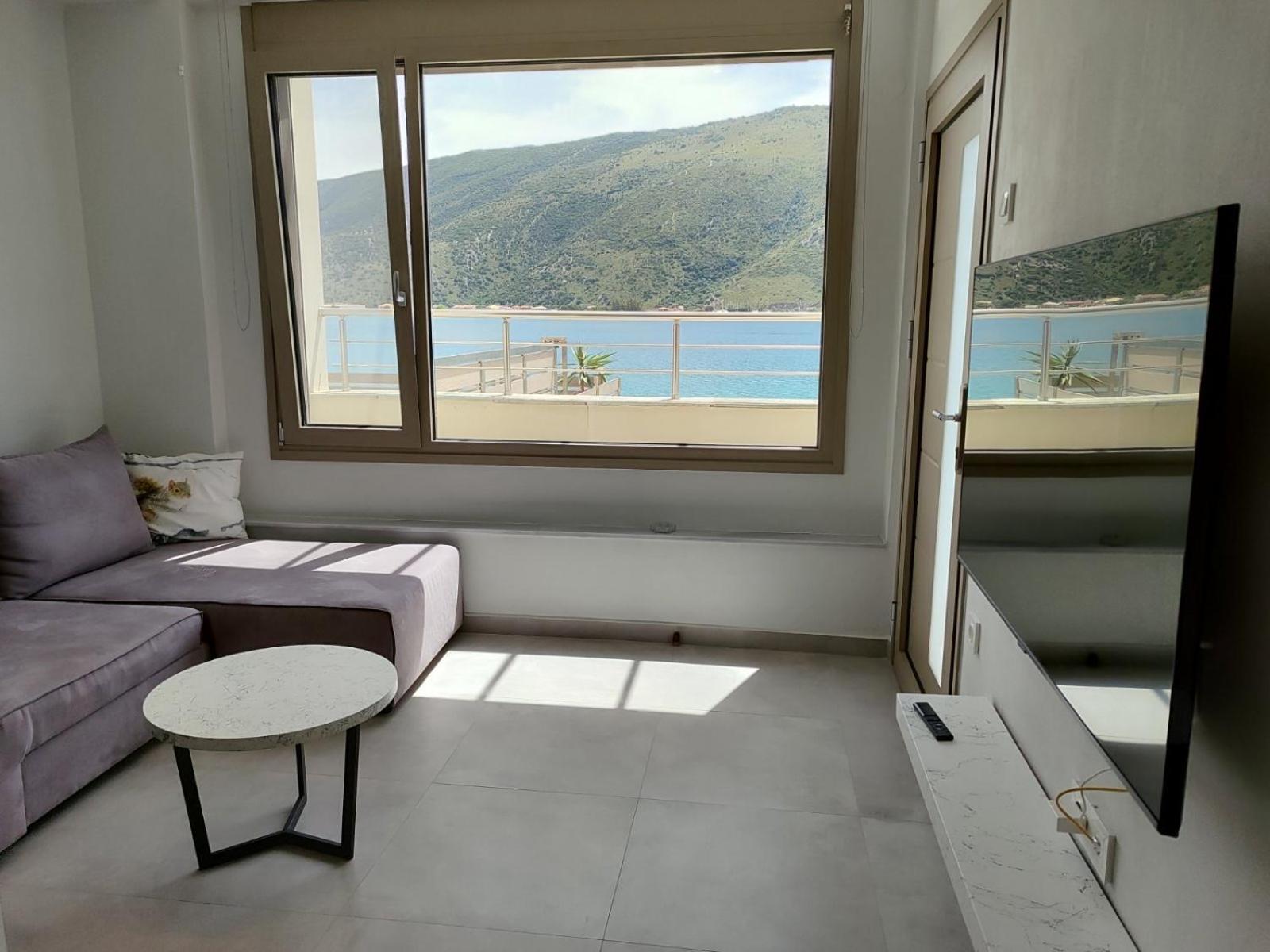 Ocean Views Apartment Plataria Exterior photo